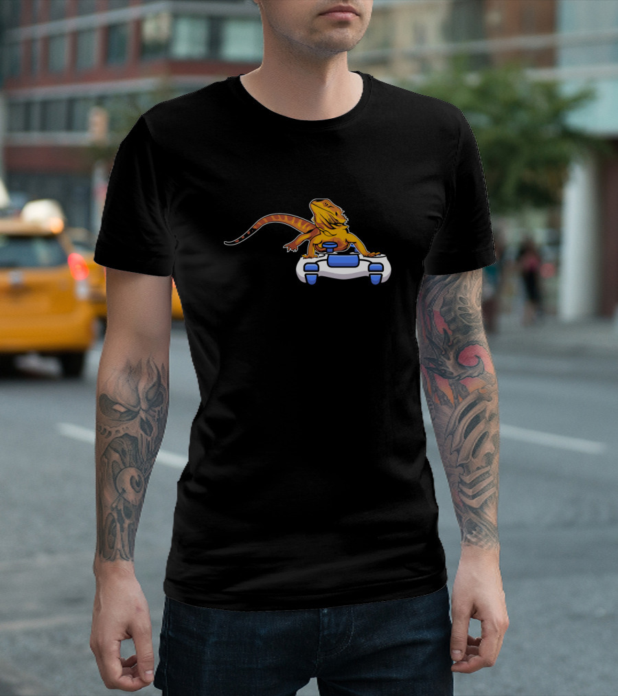 Bearded Dragon Playing Video Game Pagona Reptile Controller T-Shirt