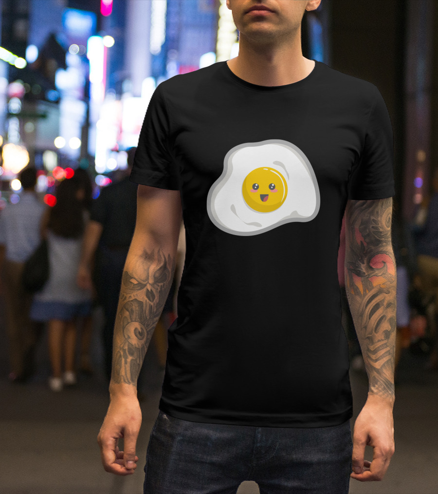 Delicious Fried Egg Cute Cartoon Face Bright Yellow Yolk T-Shirt