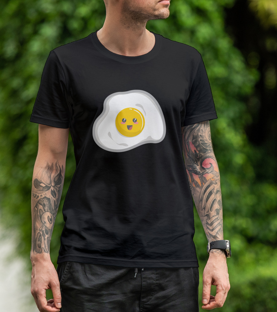Delicious Fried Egg Cute Cartoon Face Bright Yellow Yolk T-Shirt