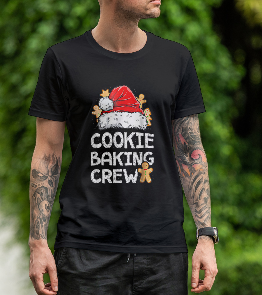 Cookie Baking Crew Gingerbread Family Santa Hat Fun T-Shirt