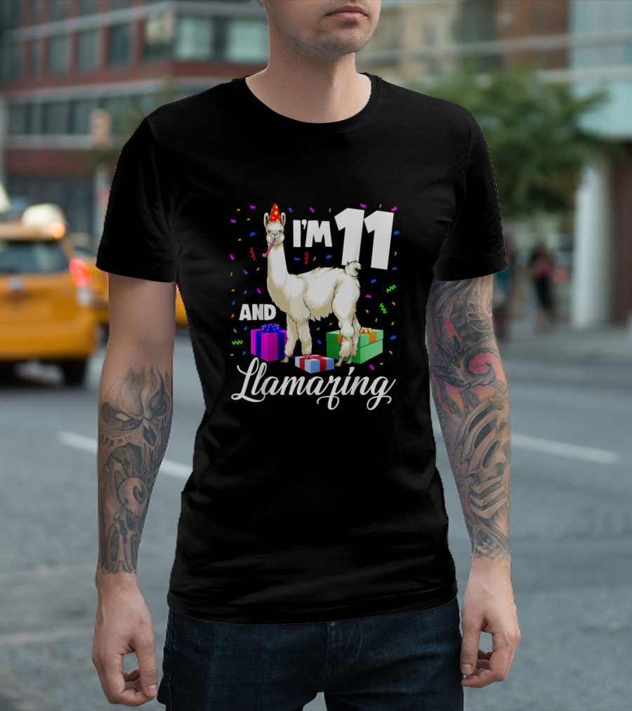 I'm 11 And Llamazing Birthday Party Llama Alpaca T-Shirt