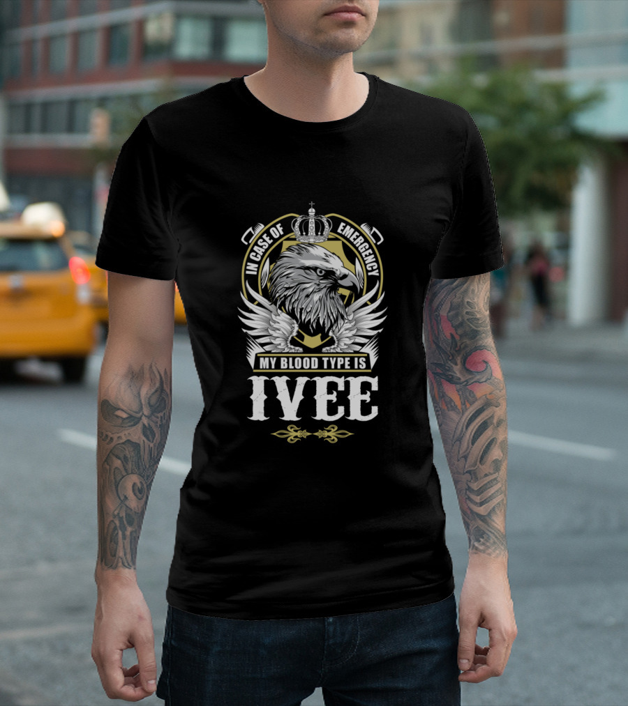In Case of Emergency My Blood Type is Ivee Eagle Crown Badge T-Shirt
