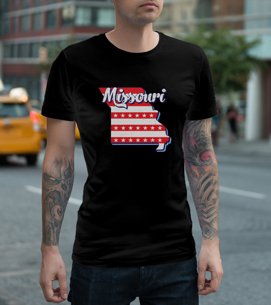 Missouri Outline USA Flag 4th Of July Map T-Shirt