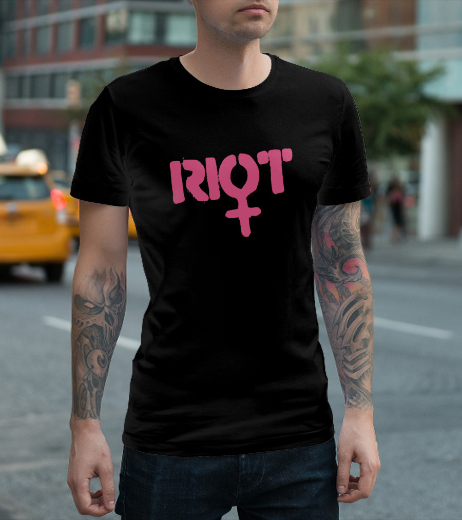 Riot Feminist T-Shirt