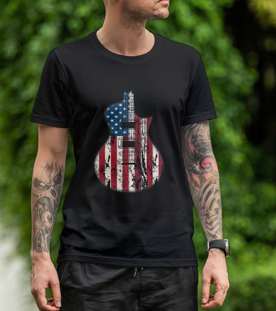Us American Flag Guitar Musician Distressed Guitar Patriotic Vintage Iconic Instrument T-Shirt