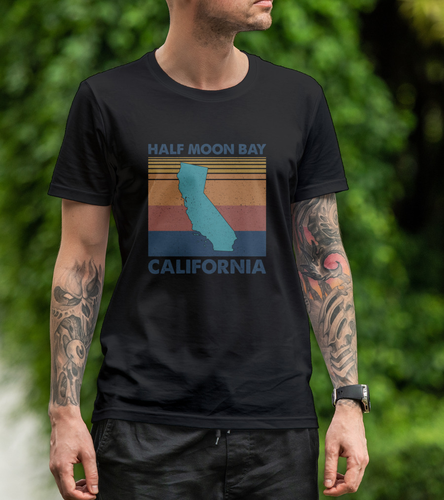 Half Moon Bay California Vintage Stripes Map T-Shirt