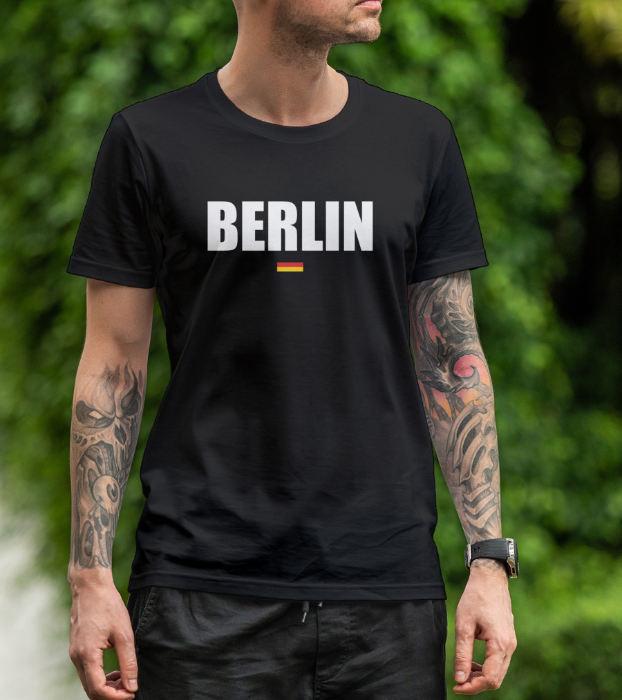 Berlin Germany Flag Icon Travel T-Shirt