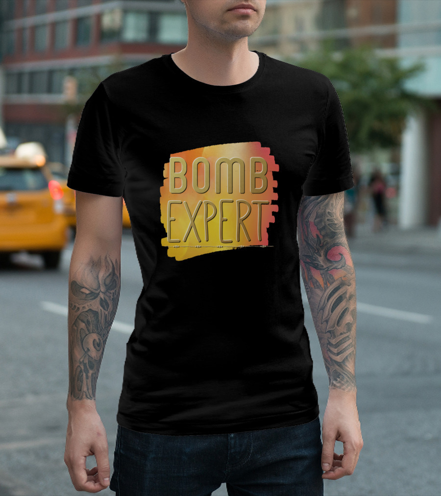 BOMB EXPERT Gradient Text Bold 3D T-Shirt