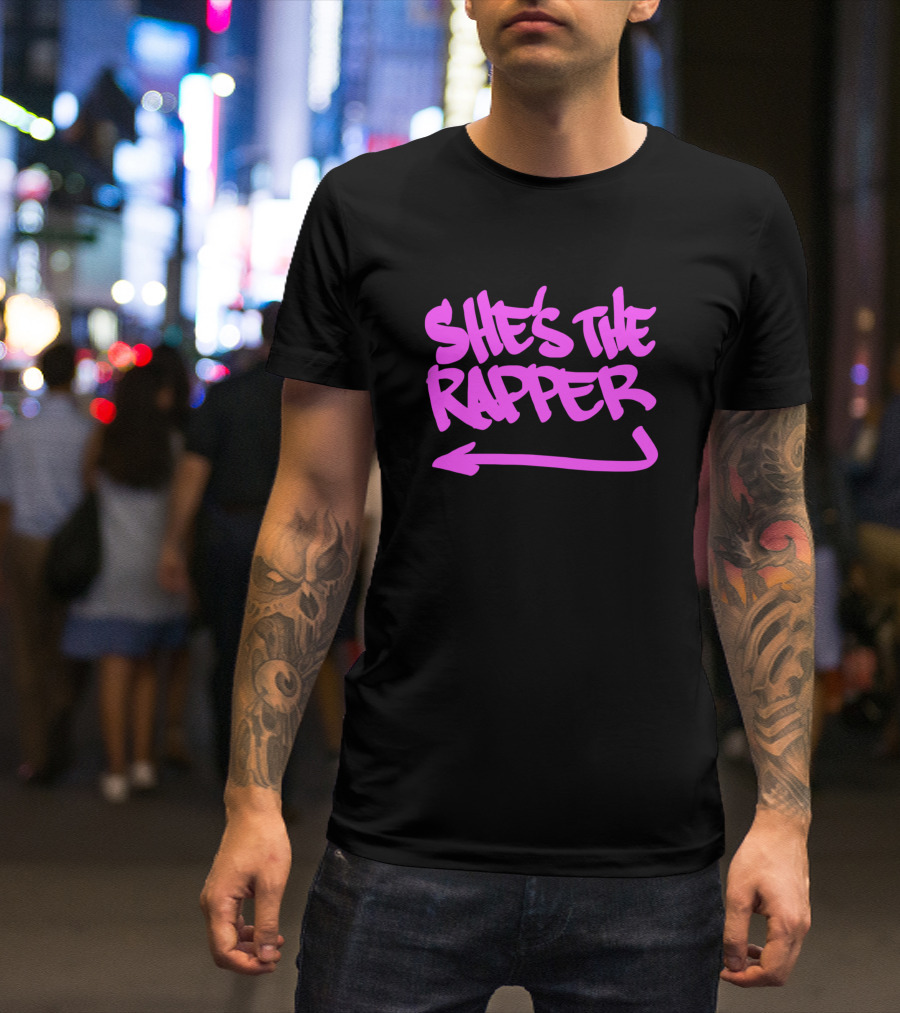 SHE'S THE RAPPER Arrow Graffiti T-Shirt