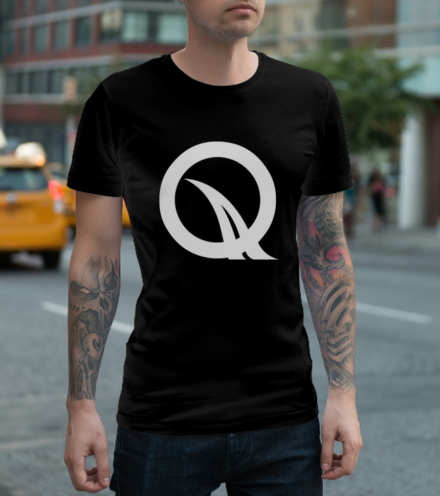 Q Logo The Quest T-Shirt