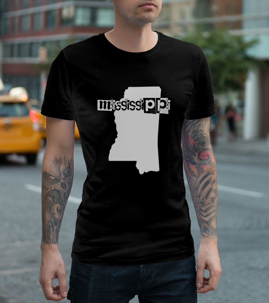 Mississippi State Outline Typography T-Shirt