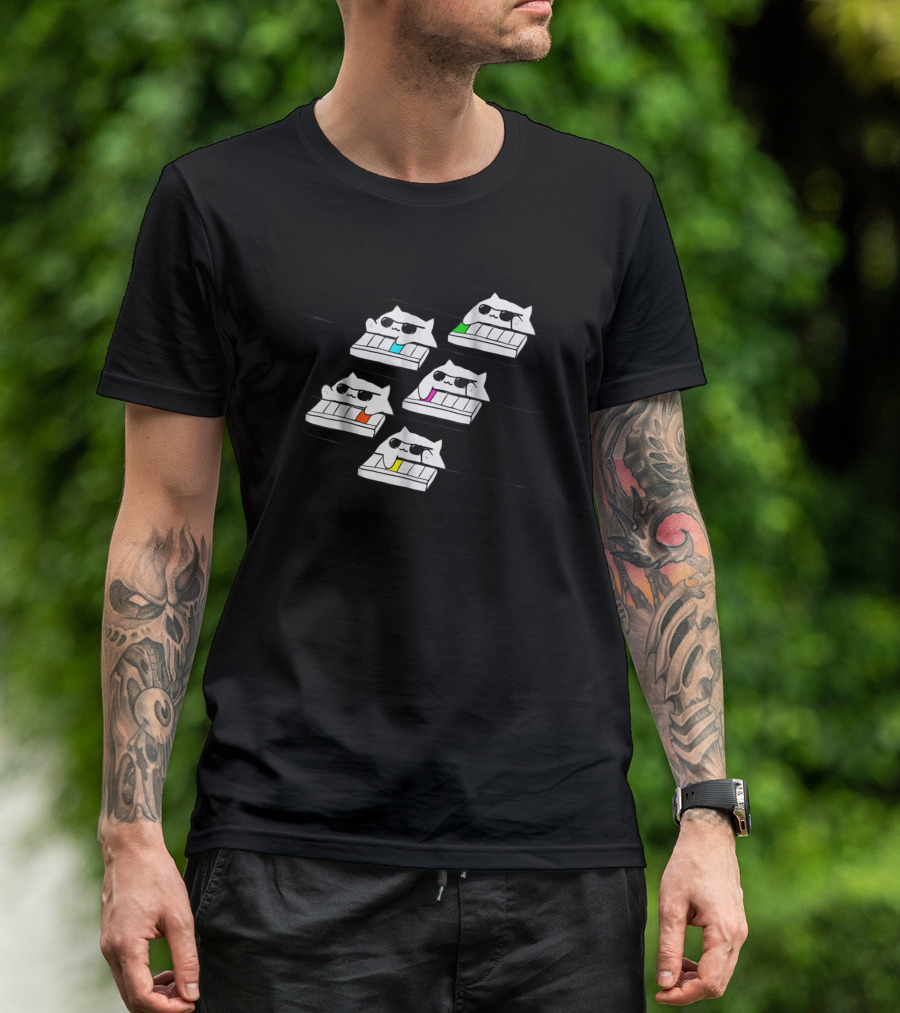 Bongo Cat Playing Keyboard With Sunglasses And Colorful Keys T-Shirt