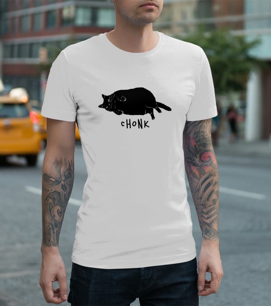 Chonk Funny Black Cat Playful Kitty T-Shirt