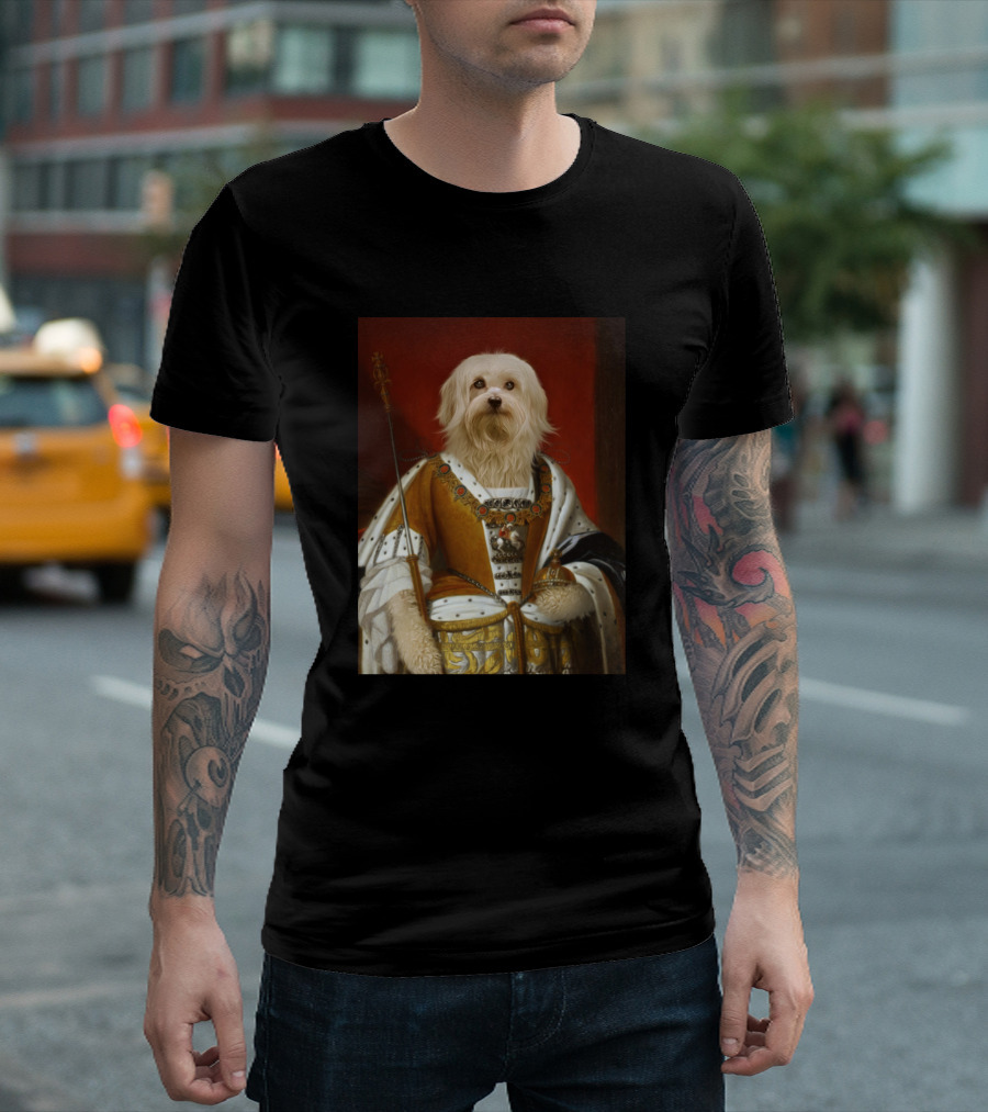 Maltese Christmas Royal Dog Portrait Roy Majestic King T-Shirt