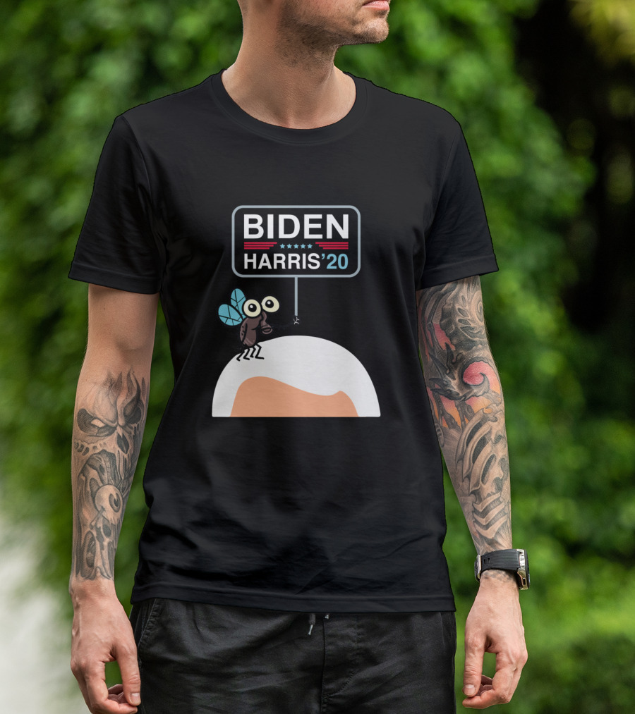 Biden Harris '20 Debate Fly On Mike Pence's Head T-Shirt