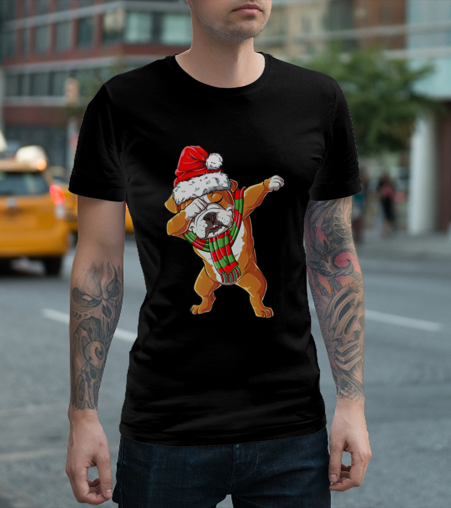 Dabbing English Bulldog Christmas Santa Hat And Scarf T-Shirt