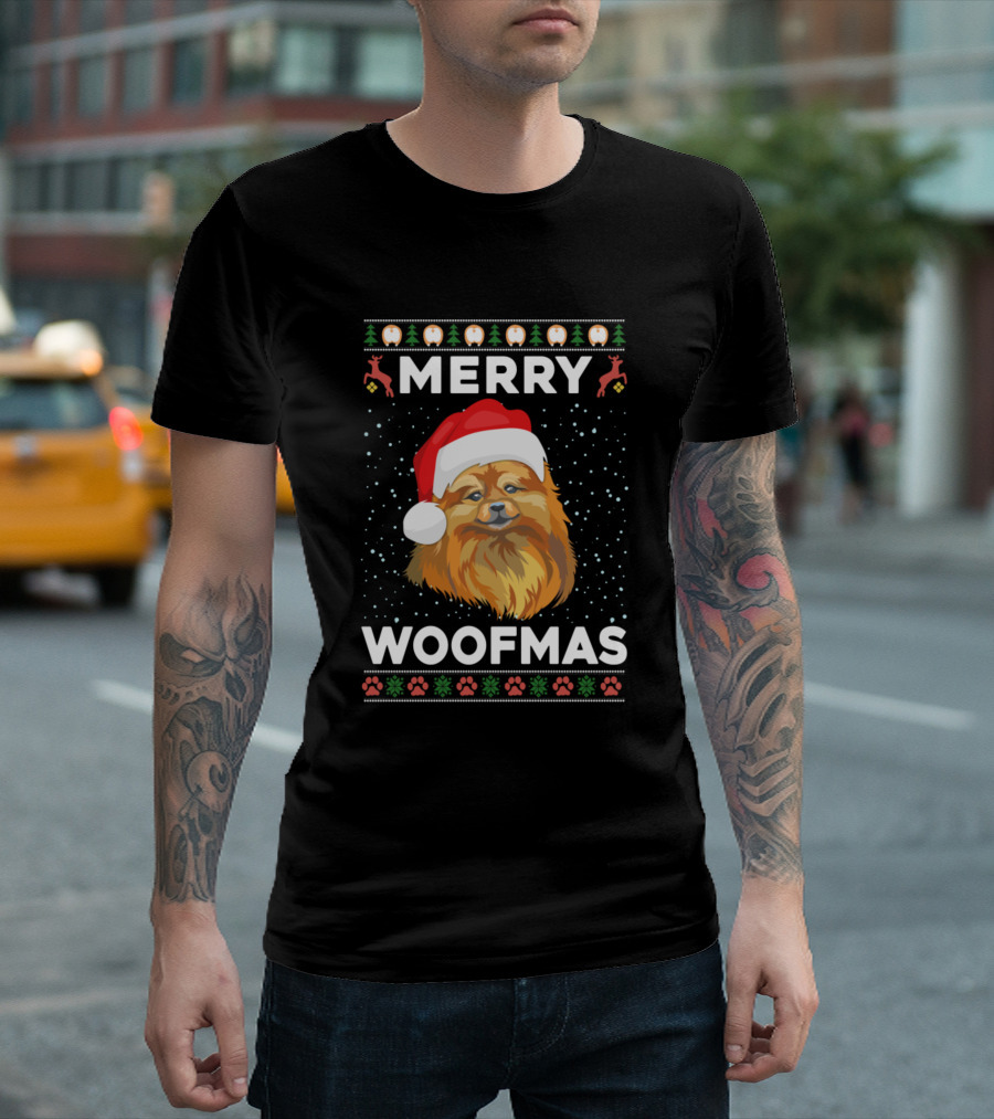 Merry Woofmas Pomeranian Dog Santa Hat Christmas Reindeer Paw Prints T-Shirt