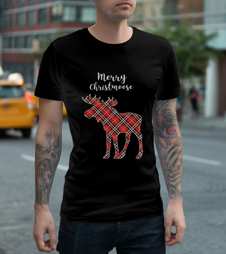 Merry Christmoose Funny Christmas Moose Plaid T-Shirt