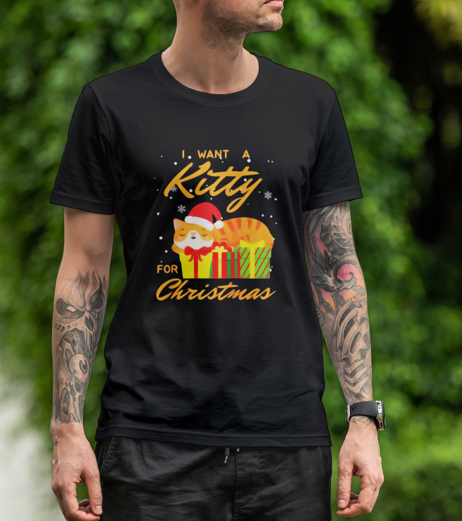I Want A Kitty Cat For Christmas Funny Cute Kitty Santa Hat T-Shirt