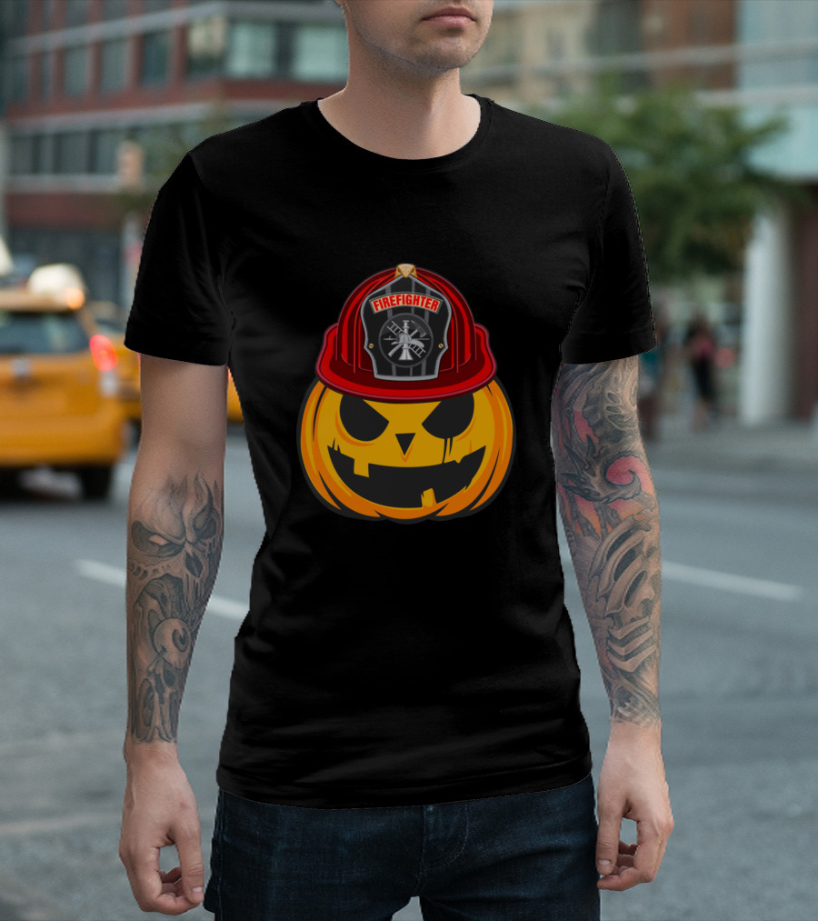 Pumpkin Firefighter Funny Scary Jack-O'-Lantern Helmet T-Shirt