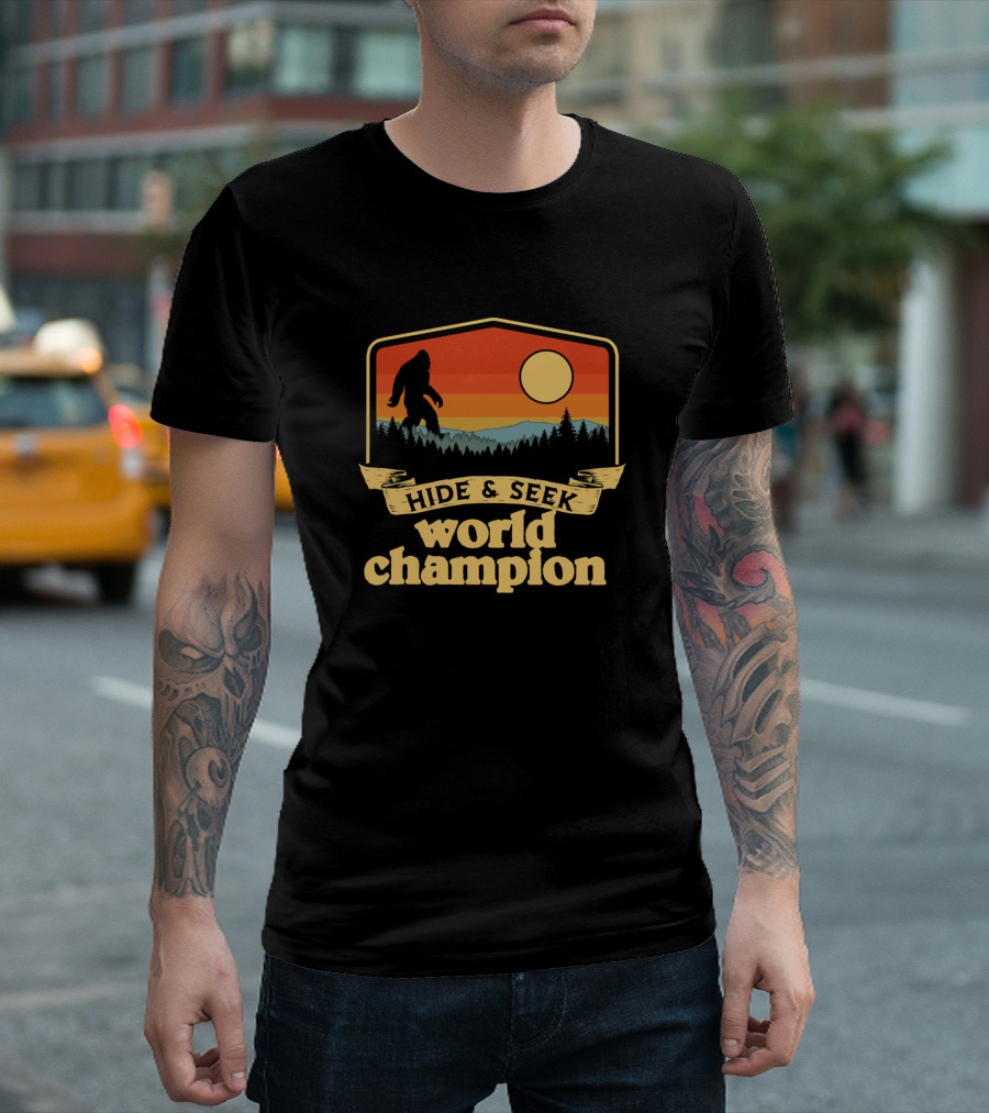 Bigfoot Hide And Seek World Champion Vintage Natur Sunset T-Shirt