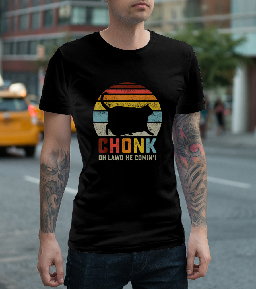 Chonk Cat Oh Lawd He Comin Retro Vintage Style Scale Meme T-Shirt