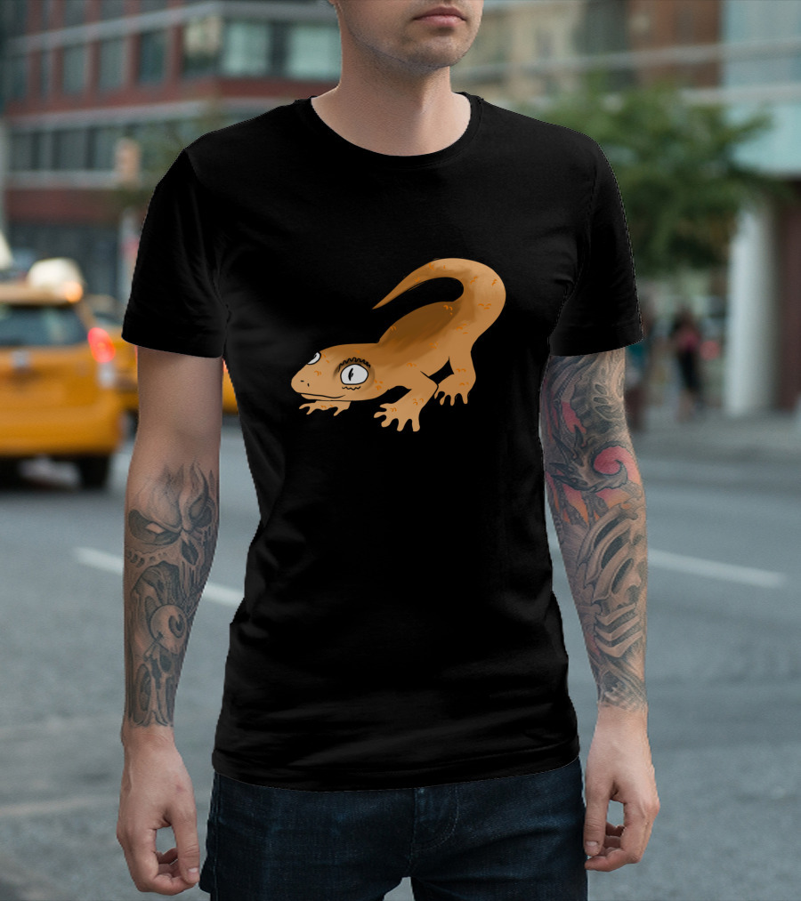 Lizzy The Smiling Gecko Playful Cartoon T-Shirt