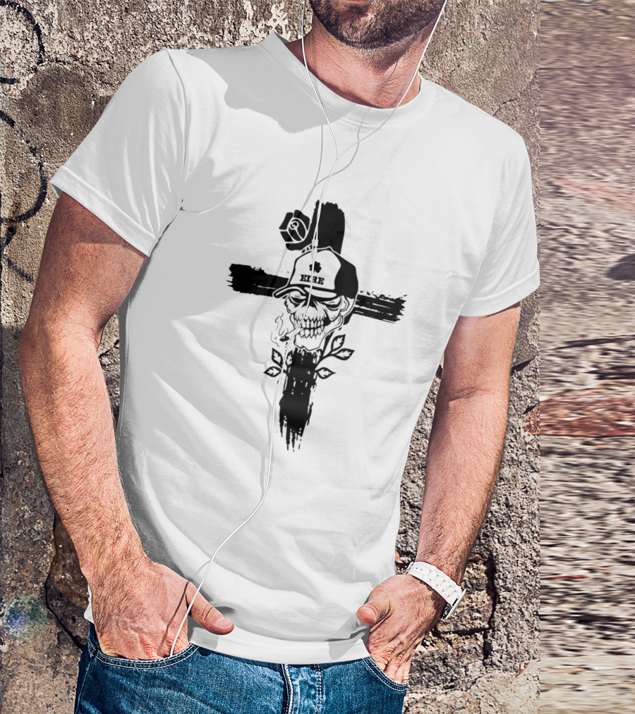 Eire Skull With Shamrock Hat And Cross Motif T-Shirt