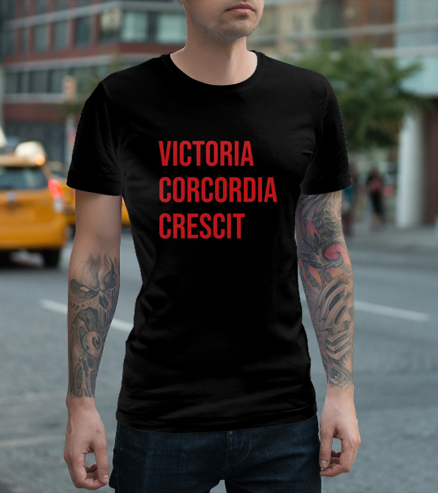 Victoria Concordia Crescit Arsenal Motto Vcc T-Shirt