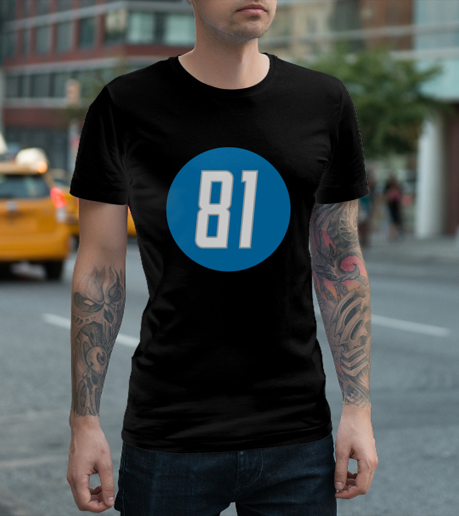 Calvin Johnson 81 Detroit Football Blue Circle T-Shirt