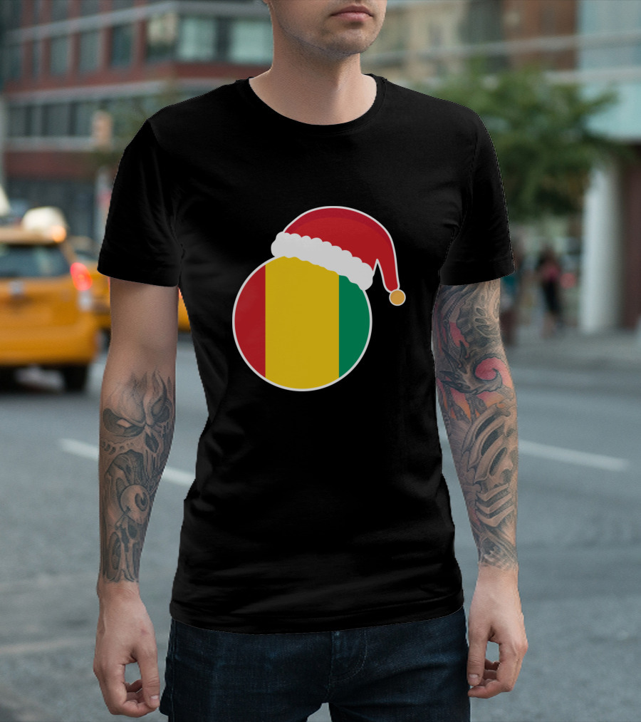 Christmas Guinea Flag Santa Claus Hat T-Shirt