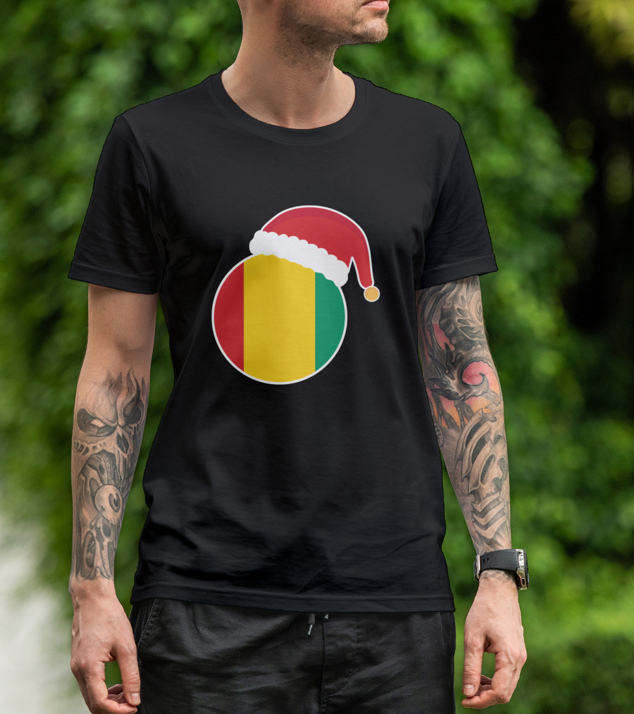 Christmas Guinea Flag Santa Claus Hat T-Shirt