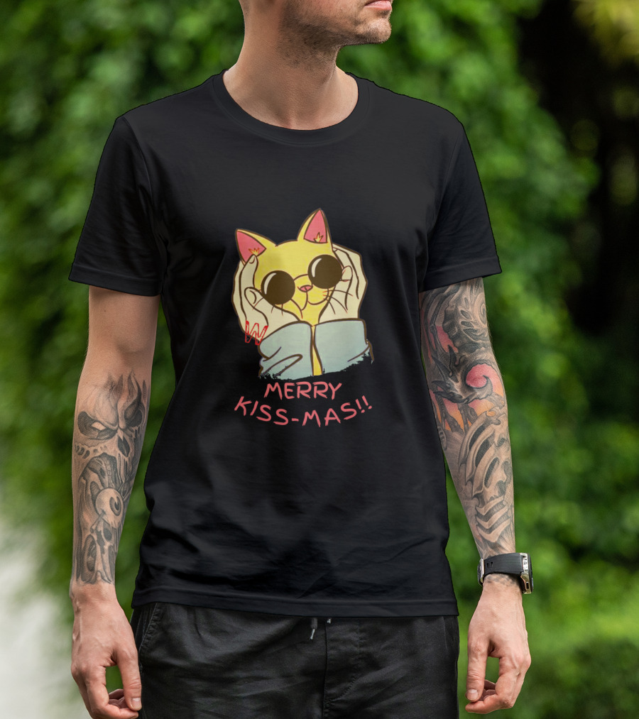 Merry Kissmas Cat In Sunglasses With Hands Hugging T-Shirt