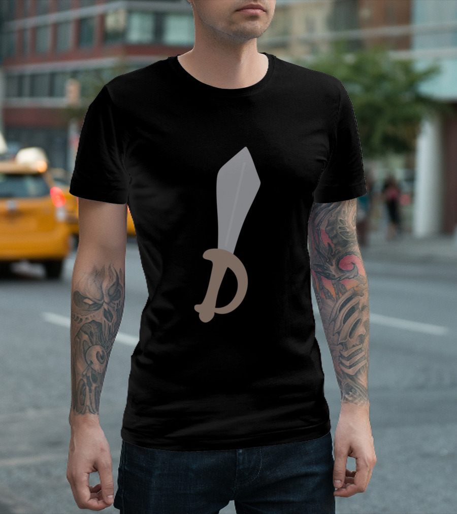 Amazing Animal Pirates D Sword T-Shirt