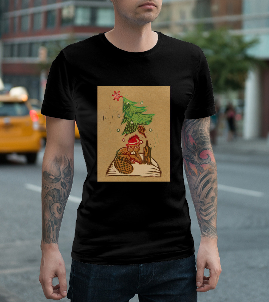 Holiday Beaver Santa Hat Festive Tree Winter Scene T-Shirt