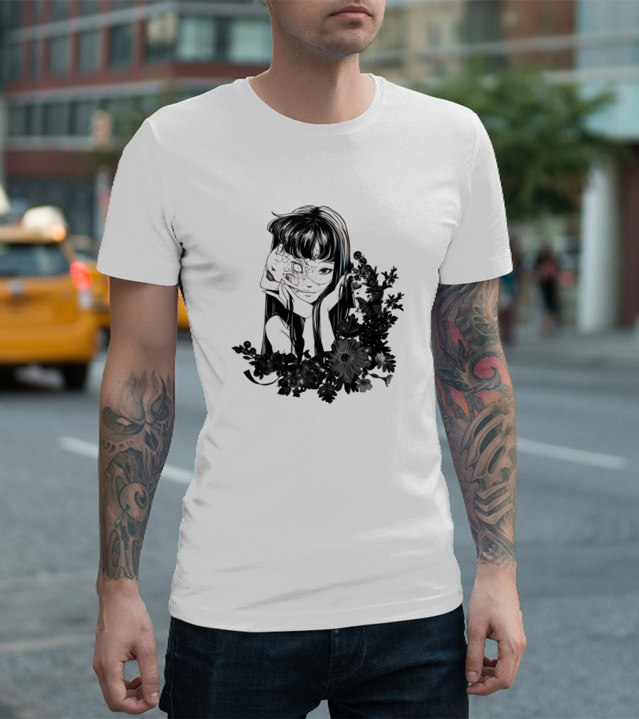 Dark Junji Ito Manga Horror Mask Floral Black T-Shirt