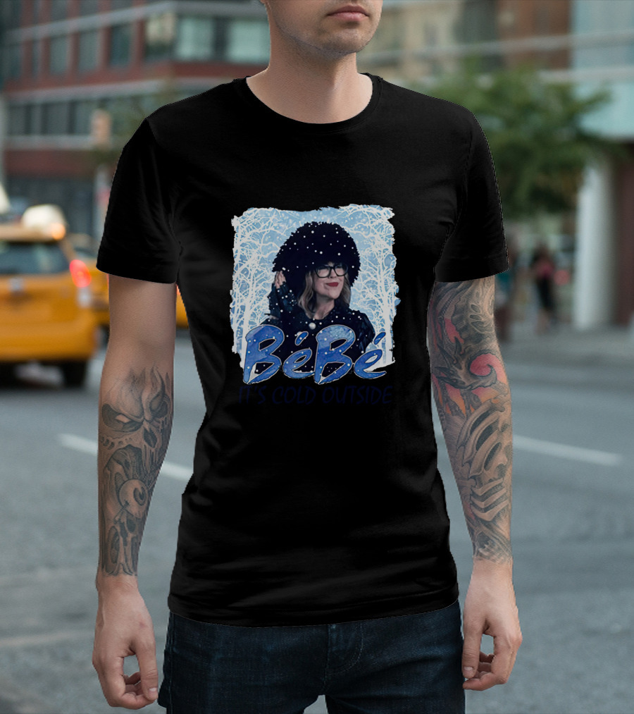 Moira Rose Bèbè It's Cold Outside Shitts Creek T-Shirt