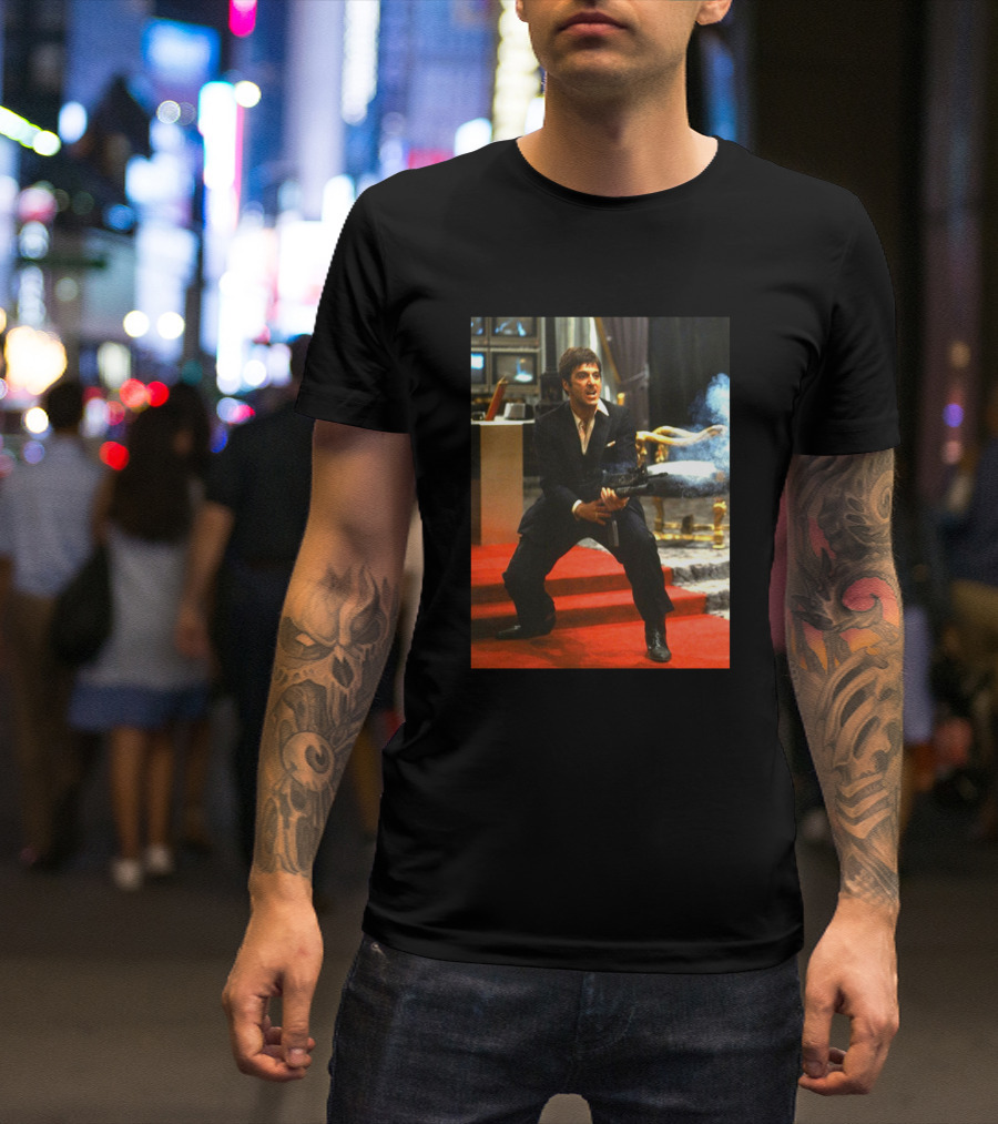 Tony Mobster Gangster Iconic 80s Movie Scene Fans T-Shirt