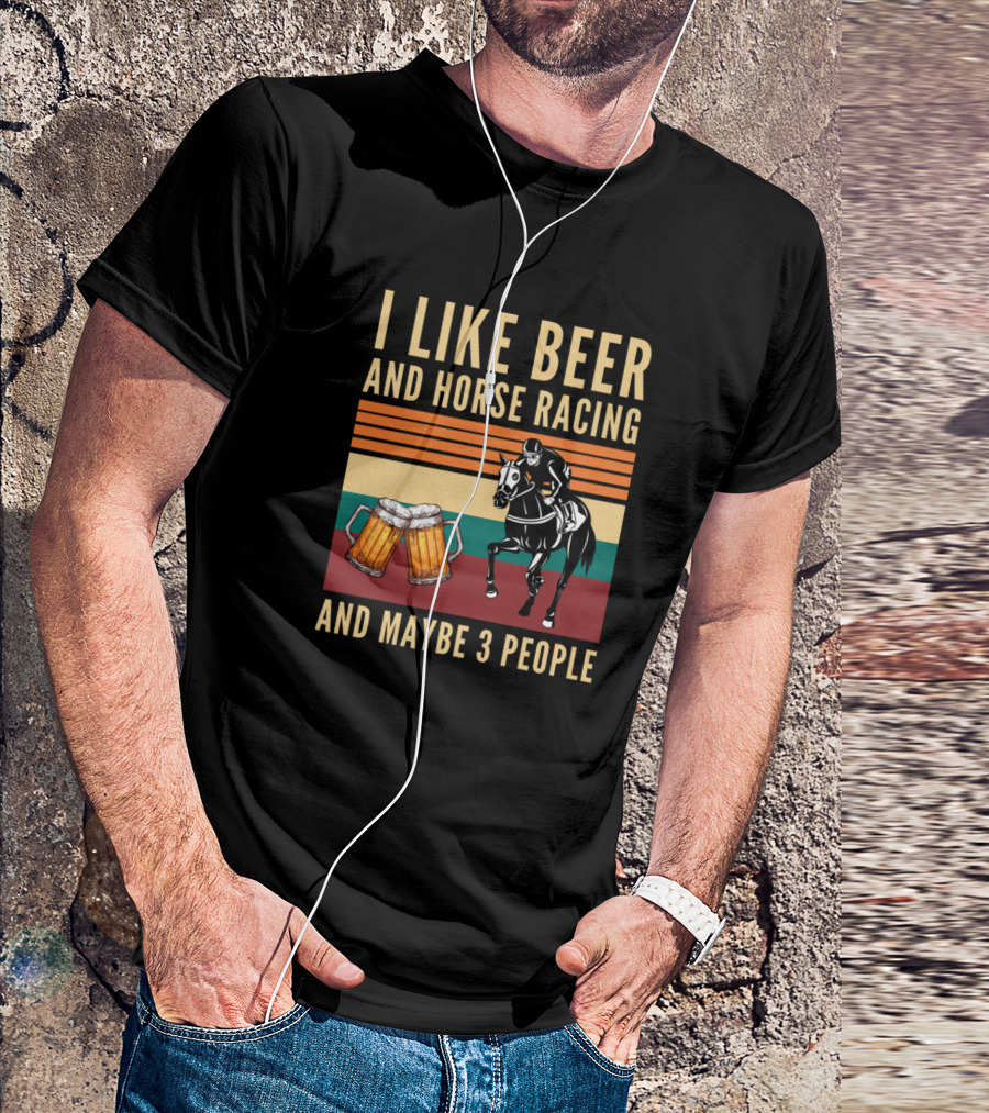 I Like Beer And Horse Racing Vintage Style With Horse Jockey And Beer Mugs T-Shirt