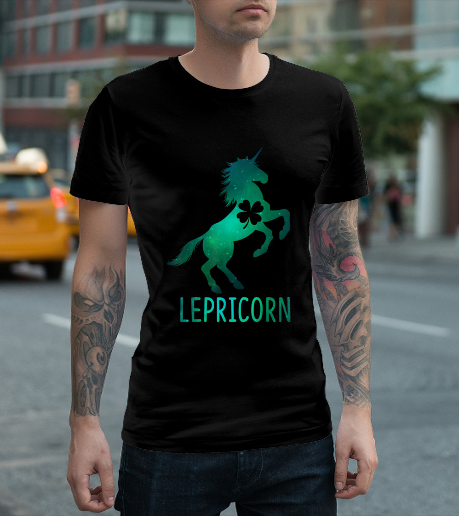 Lepricorn Unicorn Leprechaun Galaxy Shamrock Fantasy T-Shirt