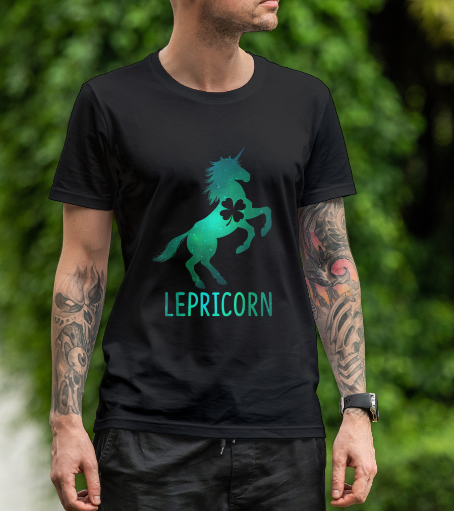 Lepricorn Unicorn Leprechaun Galaxy Shamrock Fantasy T-Shirt