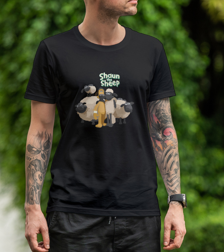 Shaun The Sheep And Friends Group Pose T-Shirt