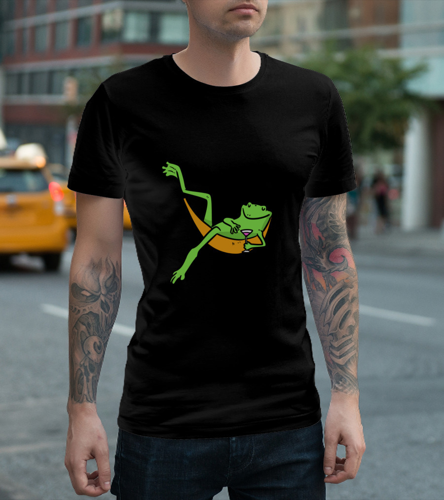Relaxed Frog Lounging On Hammock With Drink T-Shirt