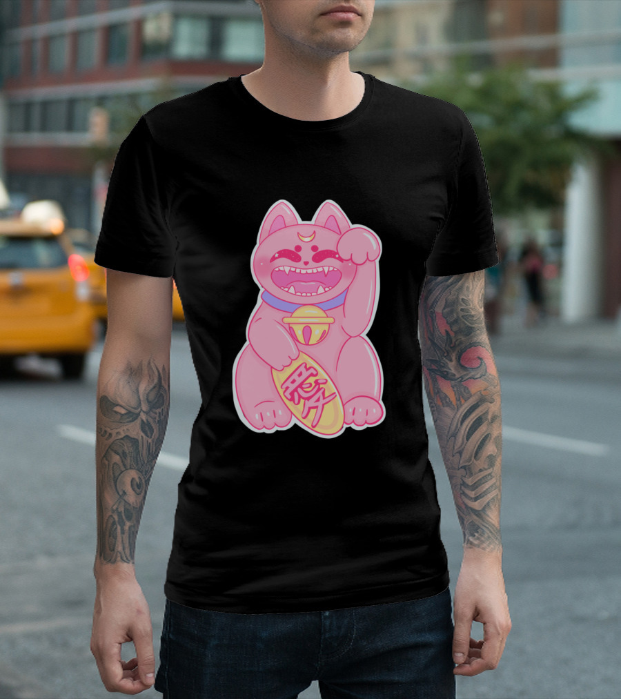 Love Maneki Neko Pink Lucky Cat Japan Charm T-Shirt