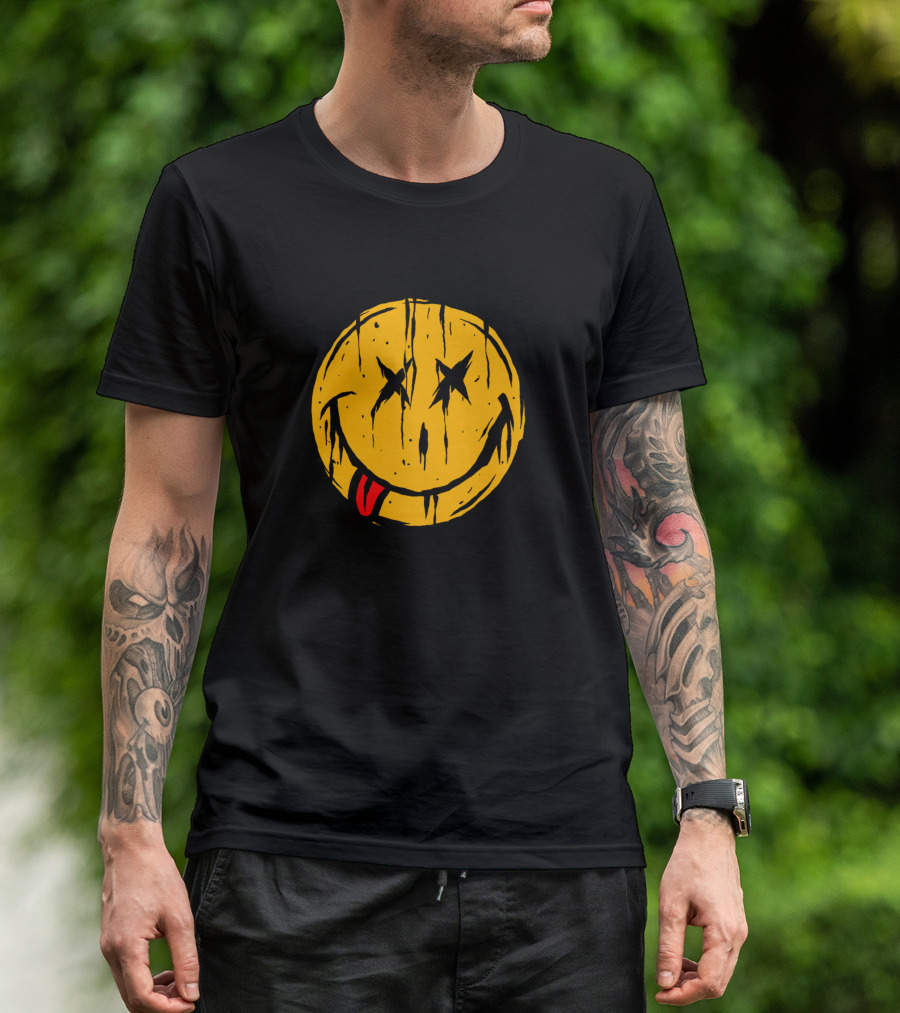 Smiley Face With Tongue Out Grunge T-Shirt