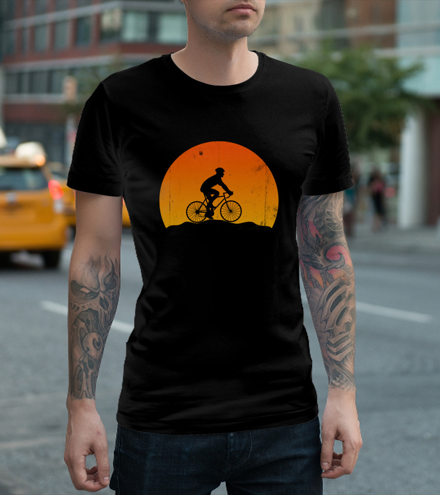 Retro Road Bike Cyclist Sunset T-Shirt