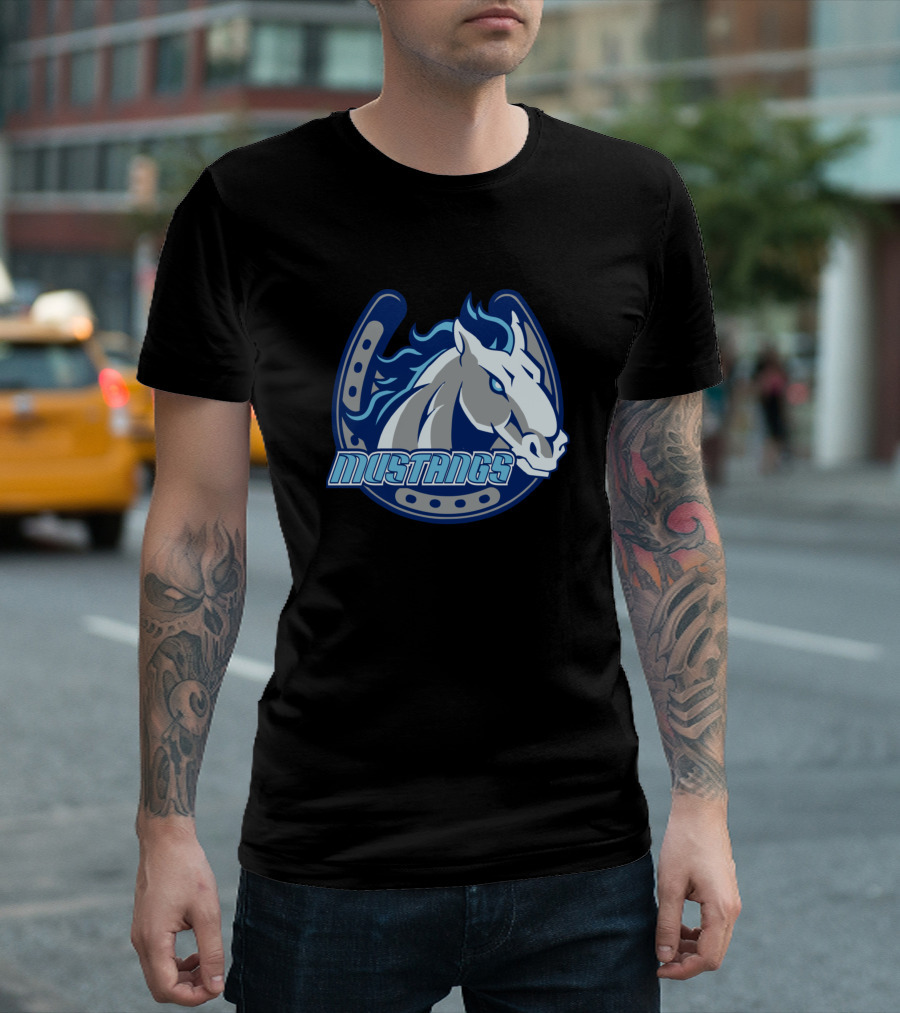 Mustangs Horse Head Horseshoe T-Shirt