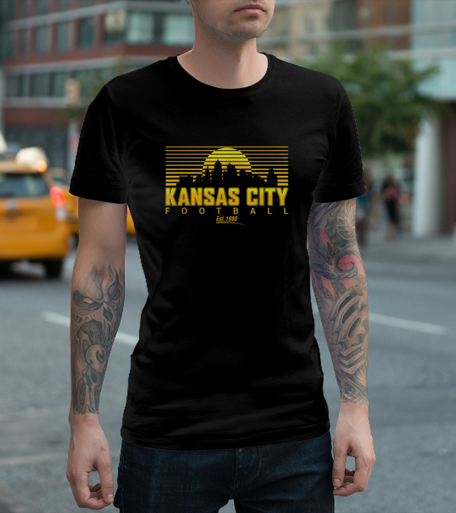Kansas City Football Retro Sunset Est. 1980 Vintage Kc T-Shirt