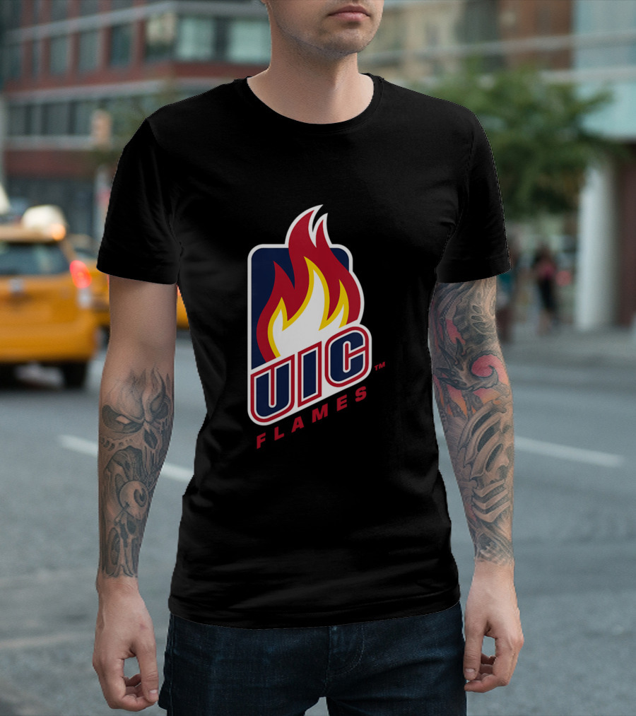 UIC Flames Billieve In Buffalo Vintage Football T-Shirt