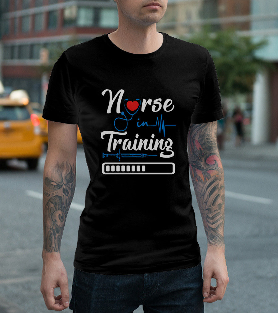 Nurse in Training Heart Stethoscope and Syringe Loading Bar T-Shirt